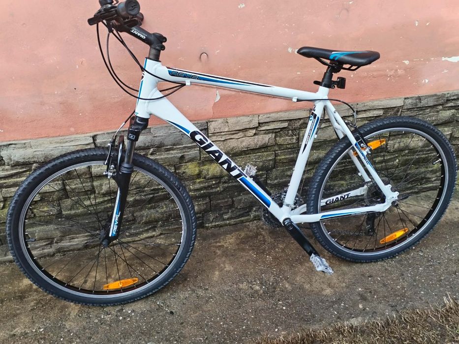 Bicicleta Giant cadru aluminiu XL ca Nou