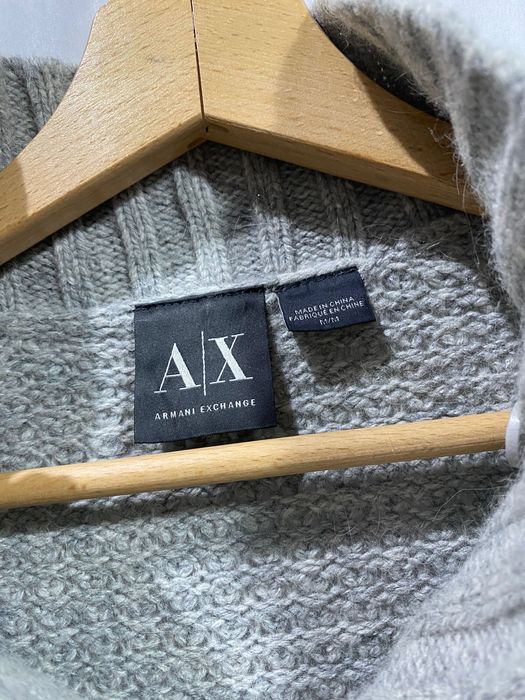 Пуловер от вълнена смес Armani Exchange в сиво