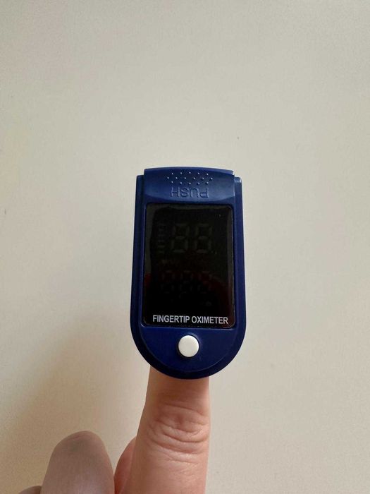 Oximetru Pulse pentru Deget