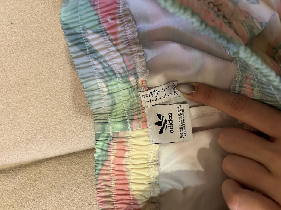 Adidas дамски анцунг