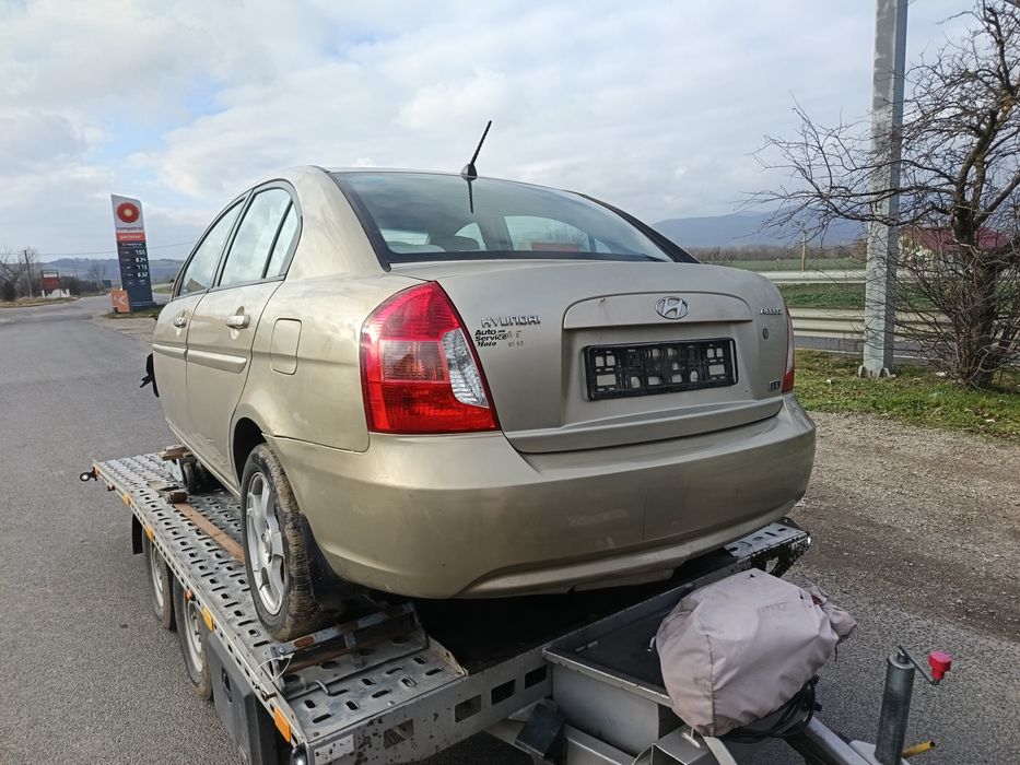 Piese hyundai accent 1.6 benzIna D4ED 2005-2010 climatronic dezmembrez