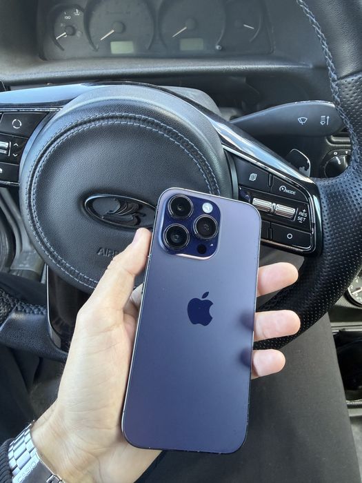 Продам айфон 14 Pro