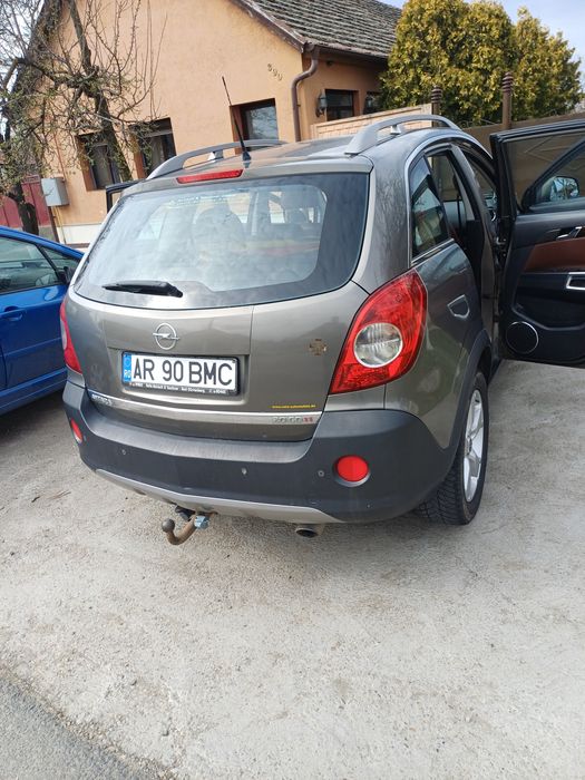 Vand  sau schimb cu logan opel antara