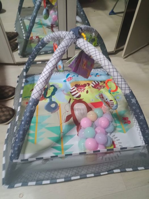 Продам игровой коврик детский