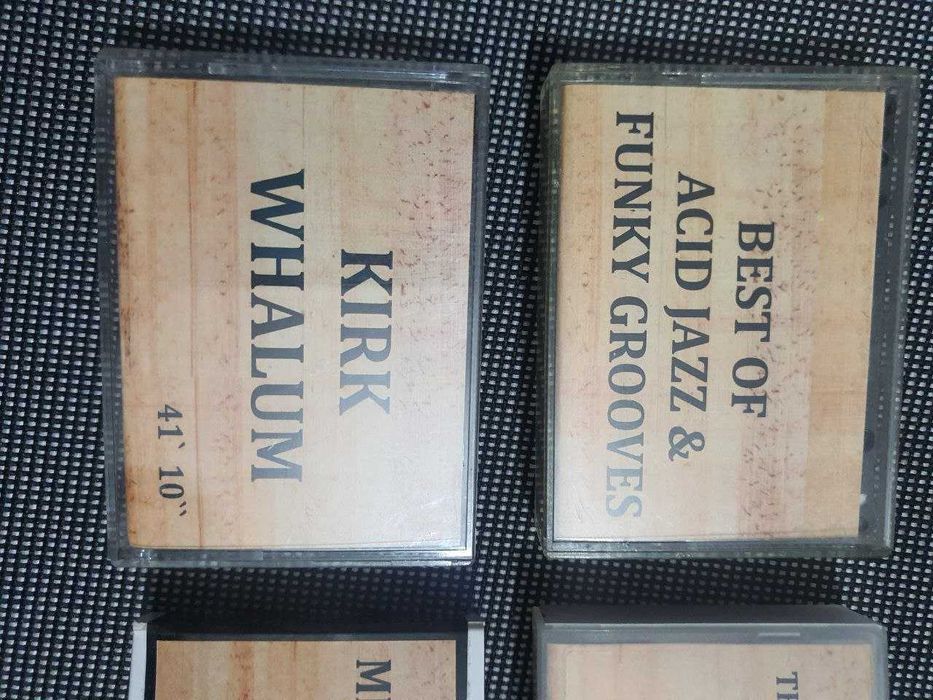 Дат касети с музика Лот 4 броя за 25 евро В много добро състояние.