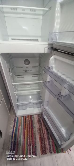 Frigider Beko NeoFrost