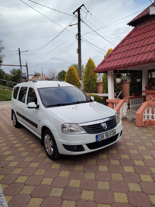 Dacia MCV 1.5 diesel - An 2010 / 7 Locuri