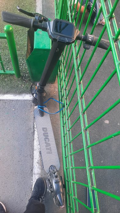 Электронный самокат