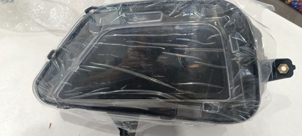 Передний фара левая и ДХО