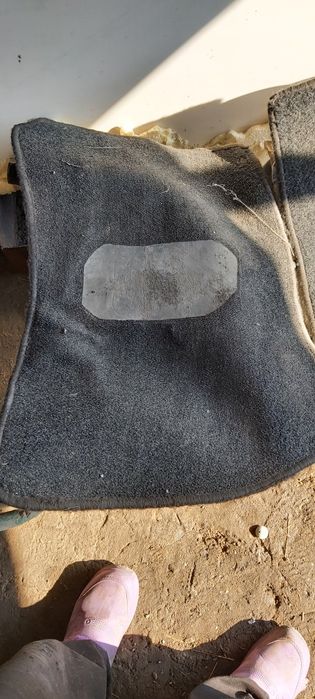 Продам коврики на Опель астра G