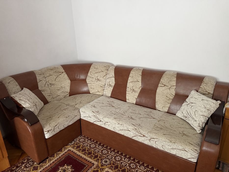 Colțar extensibil cu posibilitate de schimbare a curburii 260*160 cm