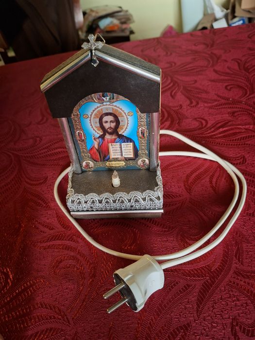 Icoana + Candelă electrică