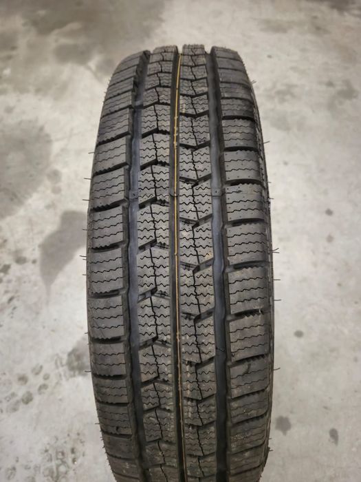 1 anvelopa iarna noua Nexen 175 75 16C