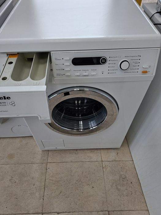 Пералня Miele Edition 111