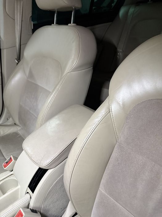 Scaune piele memorie incalzite alcantara fete usi Skoda Superb 2 crem