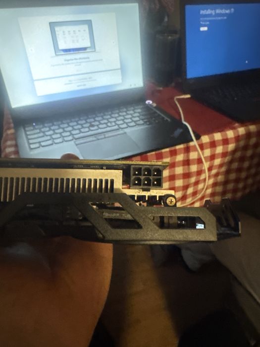 Vand placa video Gigabyte GTX 750 Ti 2GB