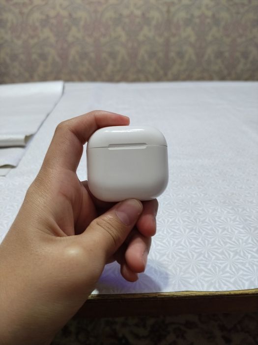 AIR PODS 4 цвет белый