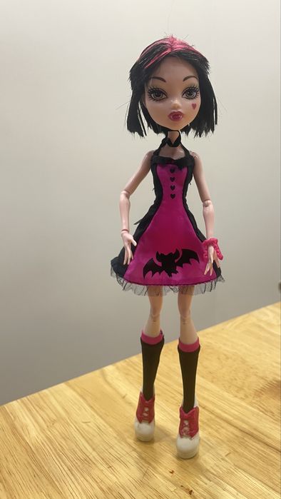 Кукла Monster high Draculaura