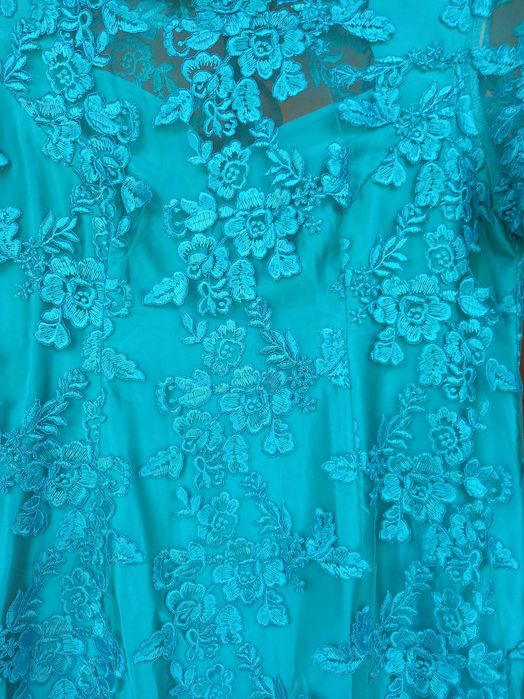 Rochie de ocazie  din dantela marimea 52.