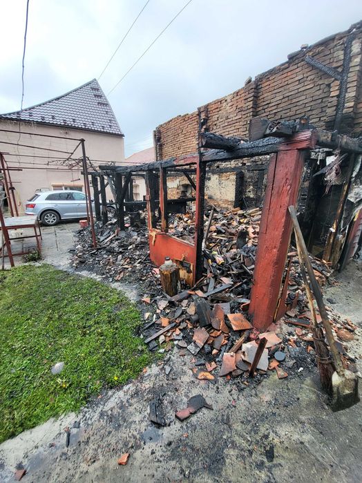 lucrari de demolari ,curatare teren ,cladiri sapaturi fundatii santuri