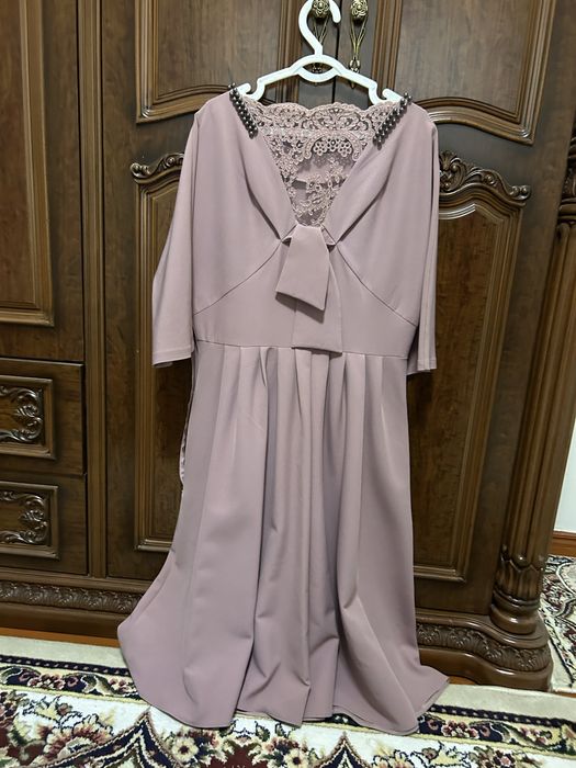 Платье б/у, как новая. Куйлак б.у 44 размер