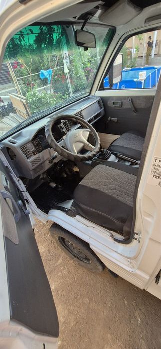 Дамас лабо сотилади