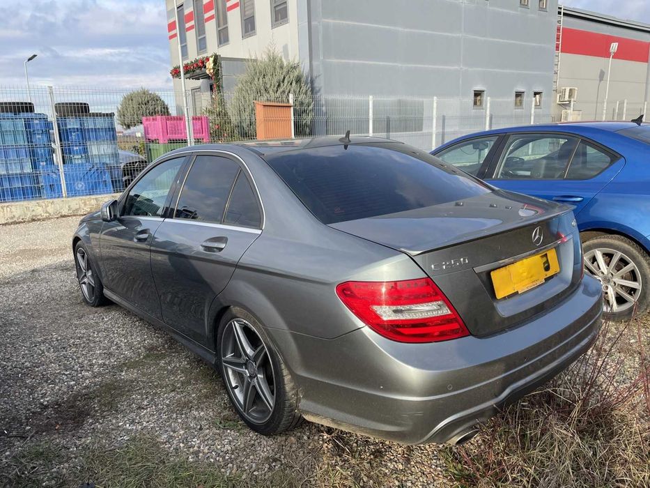 Dezmembrari dezmembrez Mercedes C-Class W204 facelift 2.2 cdi cod motor OM651911