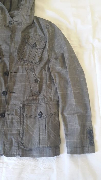 Весенняя легкая куртка