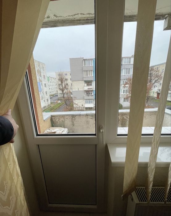 Apartament de închiriat