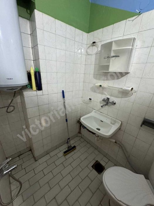 Продава се Двустаен апартамент в Велико Търново, Център - 45 кв.м за 1400 €/кв.м - Снимка #3