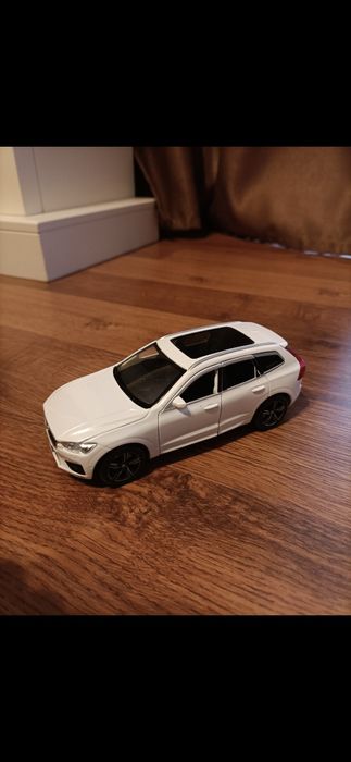 Macheta metalica Volvo XC60