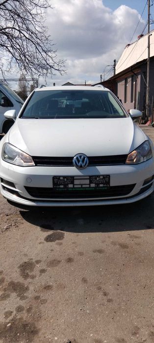 Dezmembrez Volkswagen Golf 7 2.0 TDi an 2017 cod motor CRBC