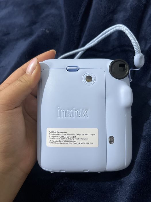 Instax 12 mini фотоопарат