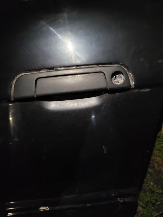 Двери BMW e34, в разборе, все 4 дверей