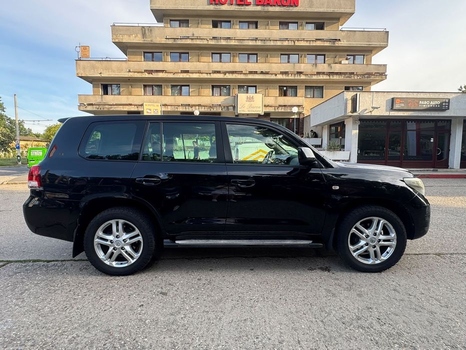 Toyota Land Cruiser Unic Proprietar | V8 Diesel | Full Dotari
