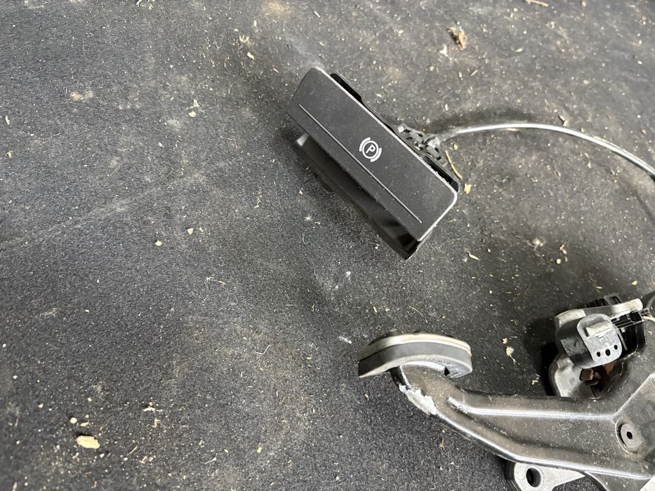 Vw phaeton 3.0tdi 2005 година Педал Ръчна Спирачка