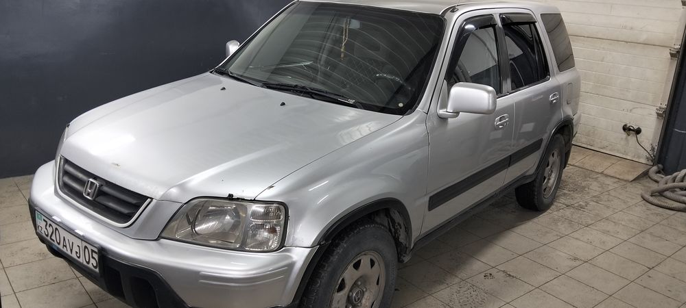 Продам машину Хонду срВ