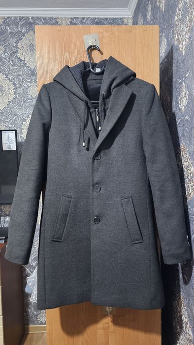 Зимнее подростковое пальто. 44 размер/ 26 размер