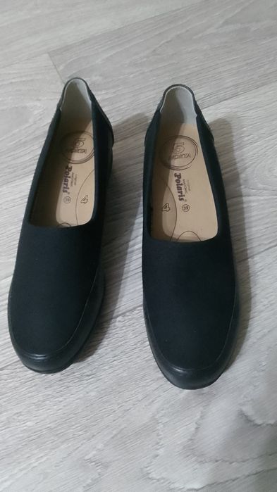 Продам обувь женскую