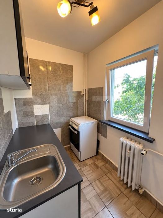 Garsoniera de vanzare, 27 mp, zona Valea Rosie