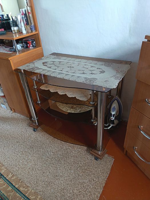 Столешница стеклянная