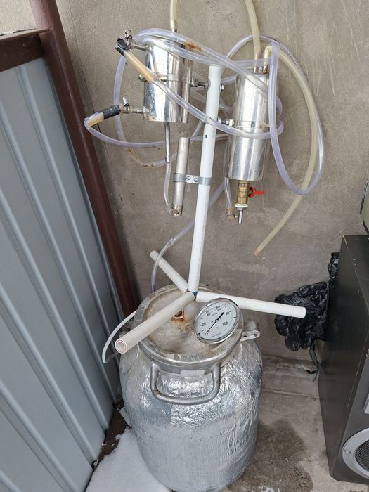 Аппарат соковыжималка