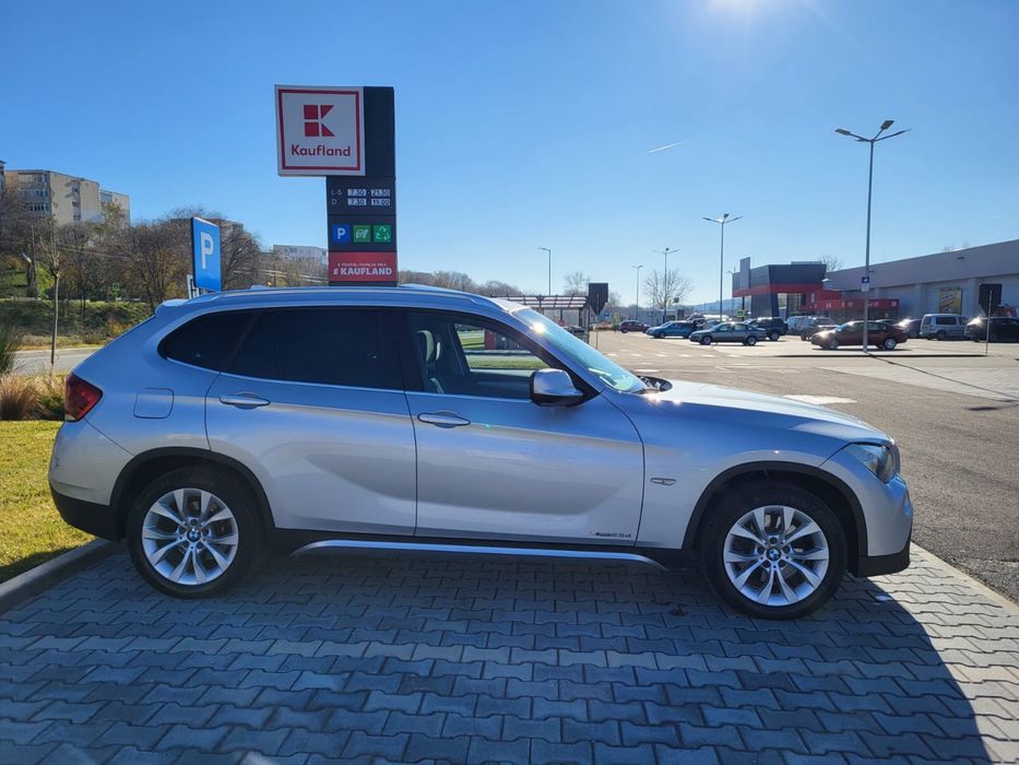 BMW X1 2011 — imagine 5
