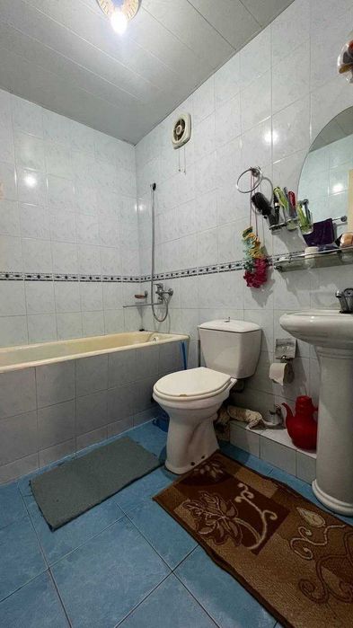 Квартира сотилади Олмазор тумани ор.р Беруний метро