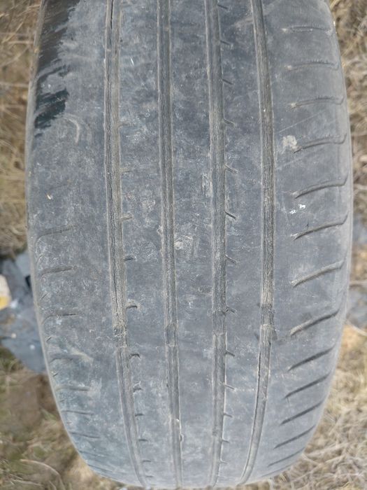195/65,15 покришка