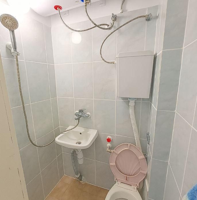 Дава се под наем Двустаен апартамент в Варна, Победа - 50 кв.м за 335 € - Снимка #3