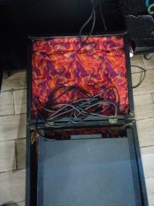 Продам усилитель
