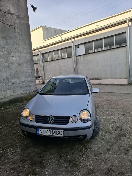 Vand volkswagen polo 1.2 benzina 600 euro