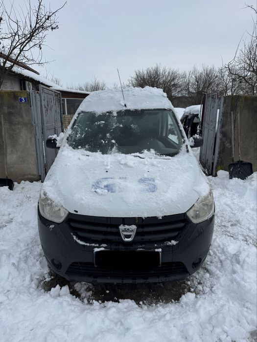 Dezmembrez Dacia Dokker 1.5 dci 2014