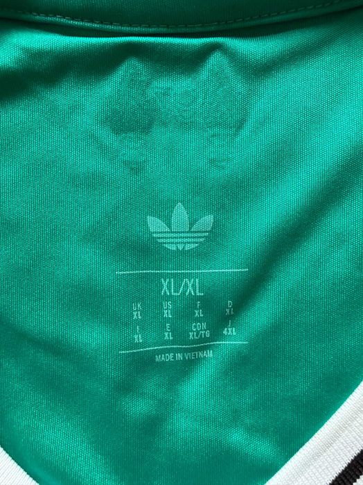 Чисто нов оригинален екип Adidas на Liverpool сезон 2025/2026